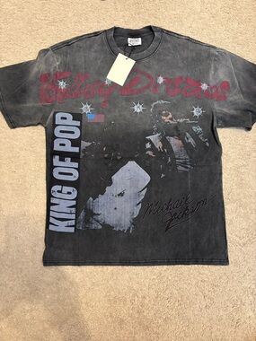 ValeDreams Black Graphic Tee - Michael Jackson Inspired